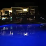 招待所 卡萨安德里亚酒店 Barbaggio
